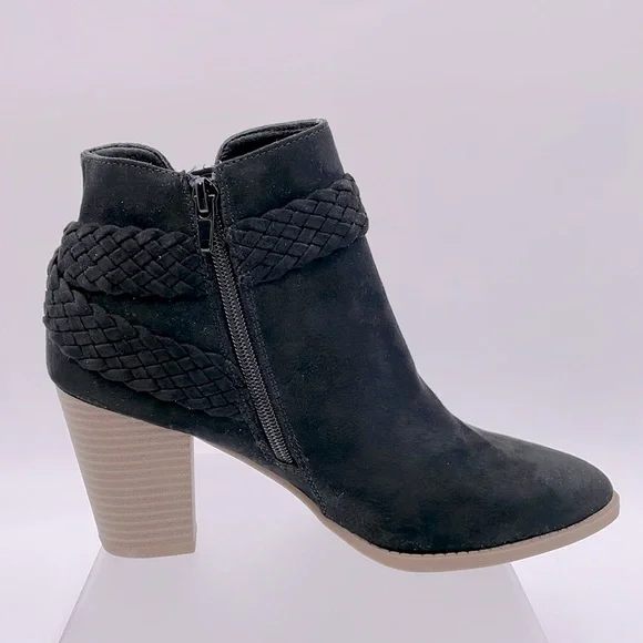 SM New York Barbie Black Suede Boots Braided Accent Ankle Boot 3” Heel - 7.5 - Picture 6 of 14